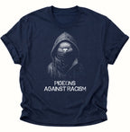 Navy Blue Unisex T-Shirt mit vermummter Taube und „PIGEONS AGAINST RACISM“ von Pine & River.
