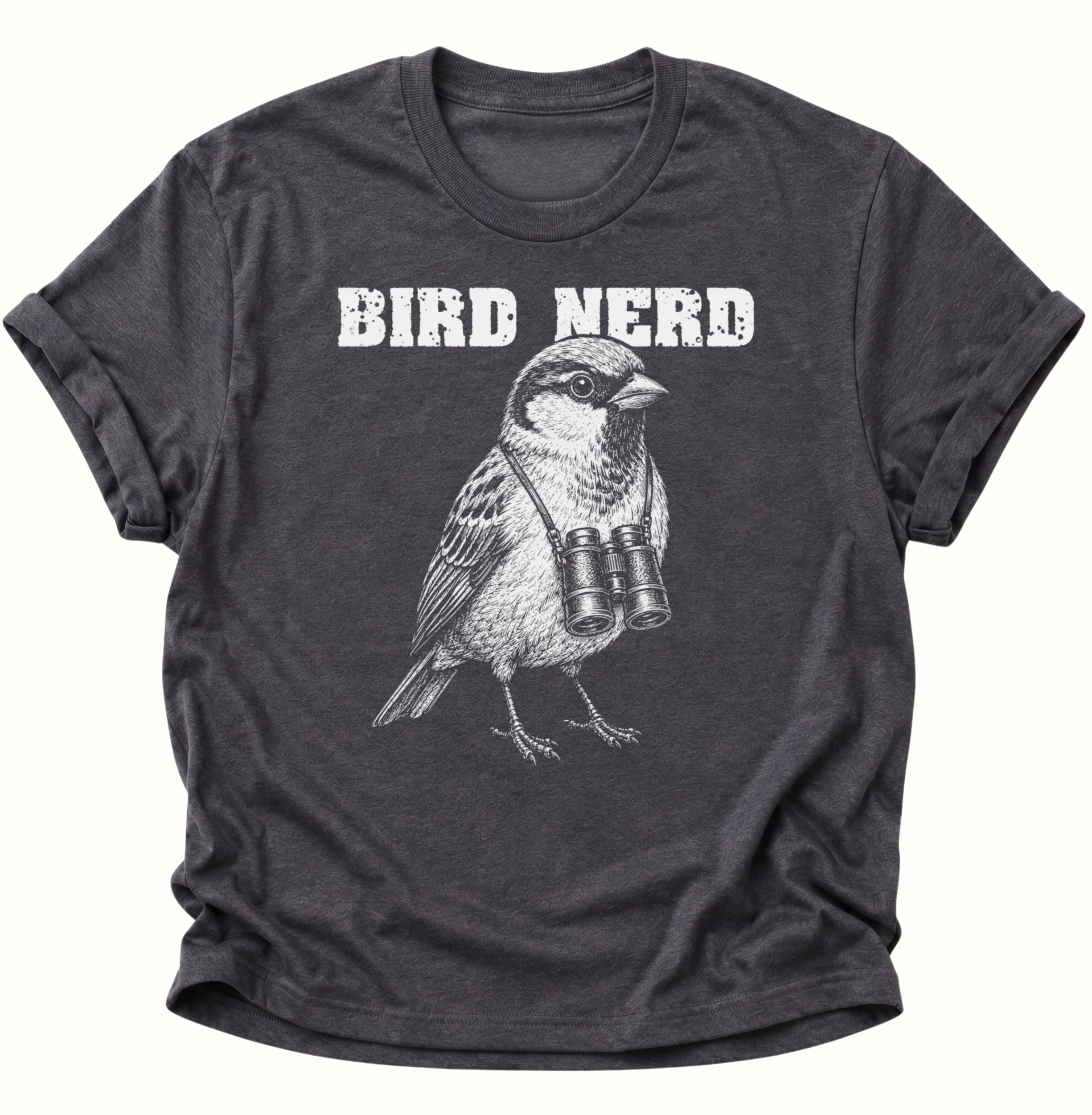 Dark heather Unisex T-Shirt mit schwarz-weißer Vogelillustration und Fernglas von Pine & River.
