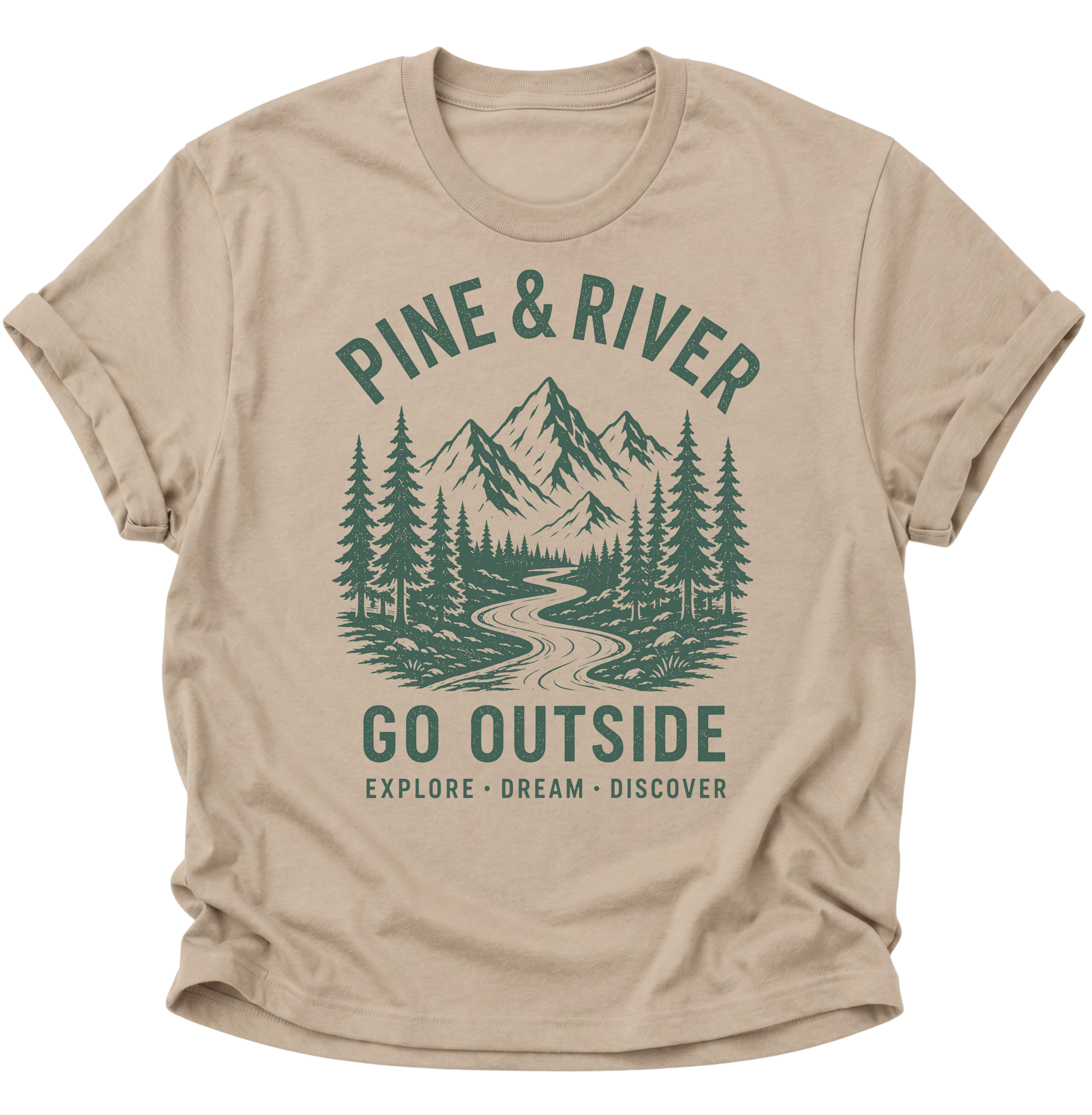 Unisex T-Shirt in Sand mit Tannen, Gebirge und geschwungenem Fluss für Naturfans von Pine & River.
