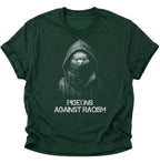 Forest Green Unisex T-Shirt mit Taube im Kapuzenlook und weißem Schriftzug von Pine & River.

