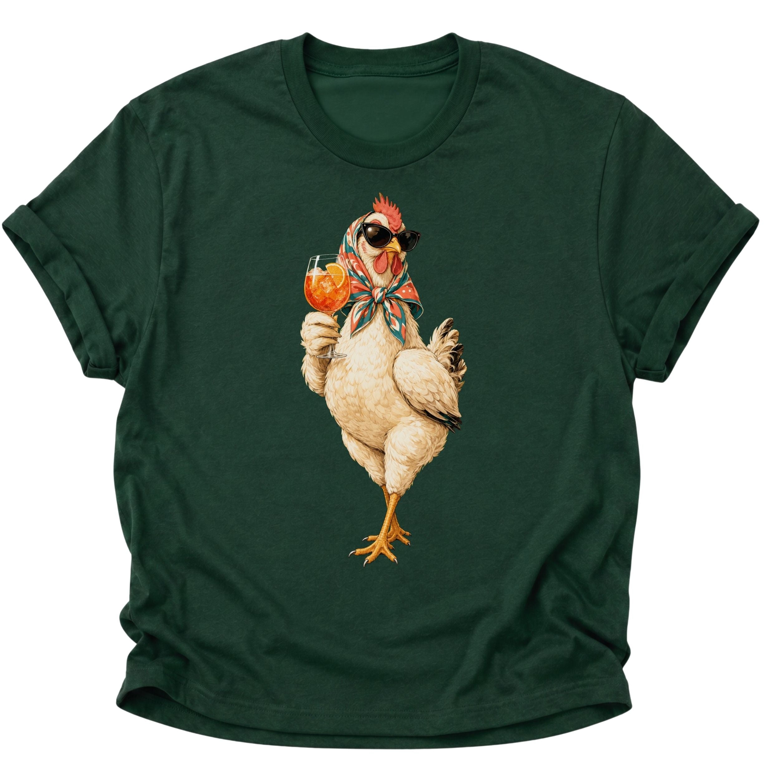 Forest Green Unisex T-Shirt mit Huhn, dunkler Sonnenbrille und orangefarbenem Cocktail von Pine & River.

