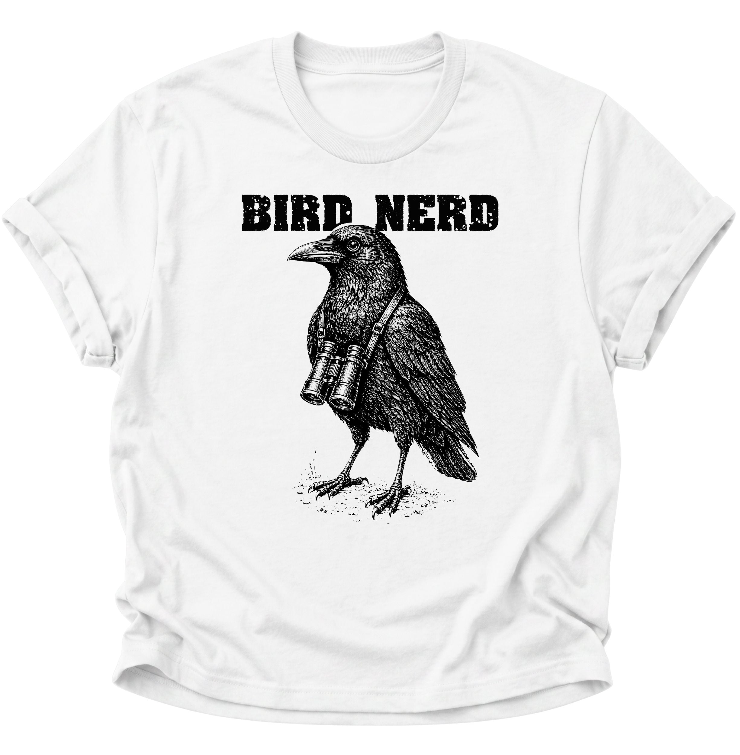 Weißes Unisex T-Shirt mit gezeichnetem Rabenvogel, Fernglas und dem Schriftzug „BIRD NERD“ von Pine & River.

